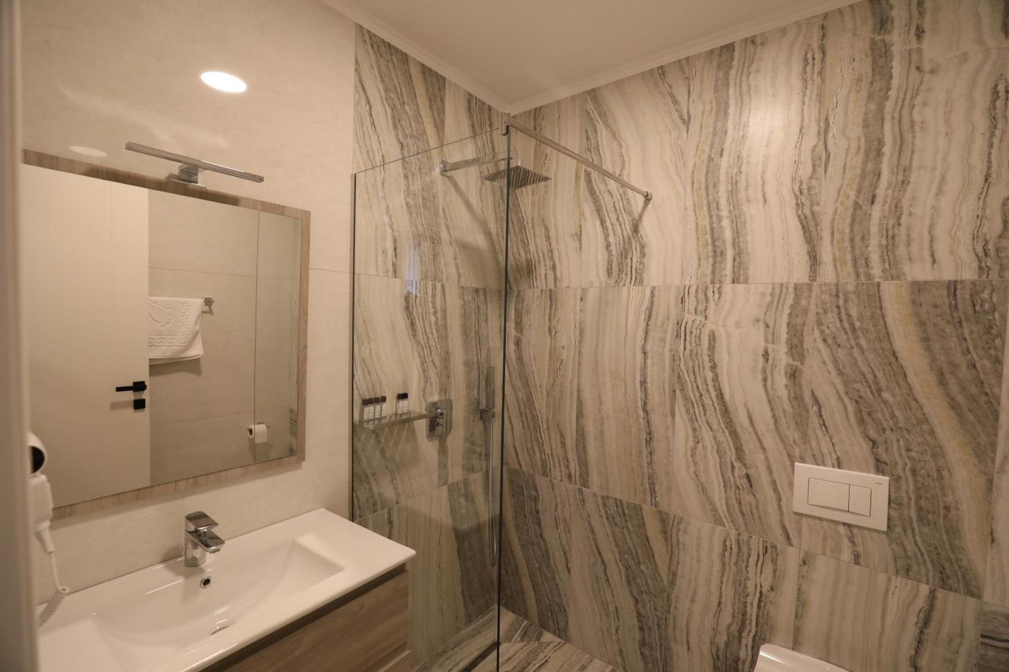 Dallga Suites Tushemisht エクステリア 写真